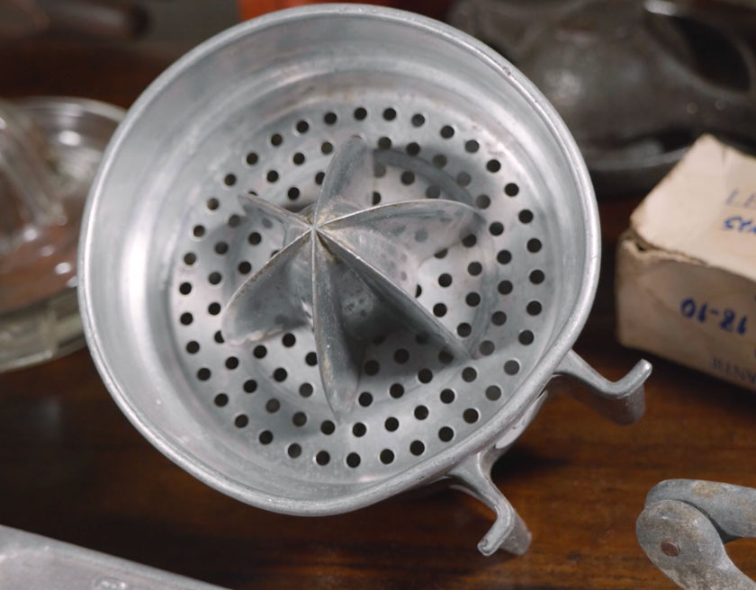 Juicers, reamers, pitters and stoners